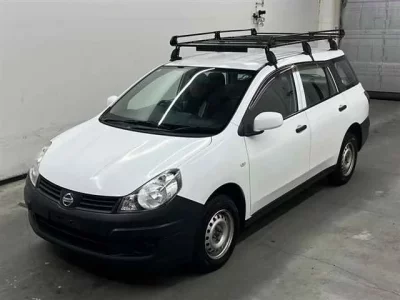 Nissan AD