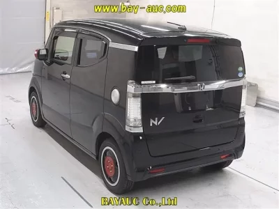 Honda N BOX SLASH