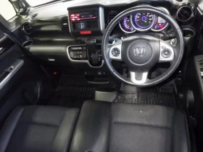 Honda N BOX PLUS
