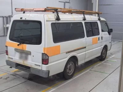 Mazda BONGO BRAWNY VAN