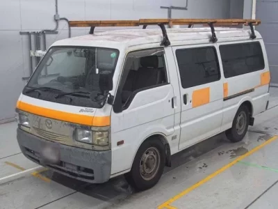 Mazda BONGO BRAWNY VAN