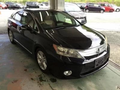 Lexus HS