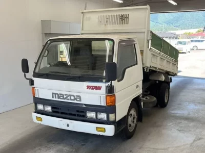 Mazda TITAN