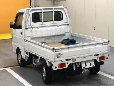 Nissan CLIPPER TRUCK