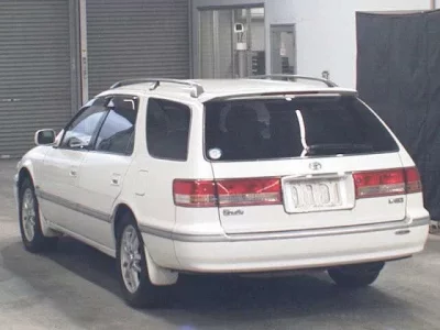 Toyota MARK2 QUALIS