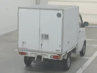 Nissan CLIPPER TRUCK