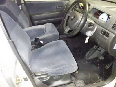 Suzuki MRWAGON