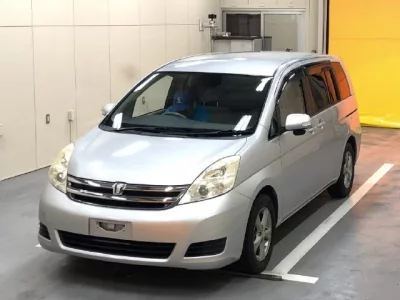 Toyota ISIS