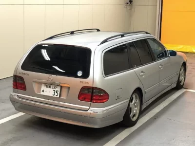 Mercedes-Benz E CLASS WAGON