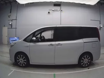 Toyota ESQUIRE