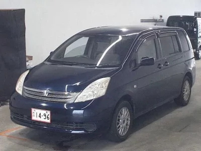 Toyota ISIS
