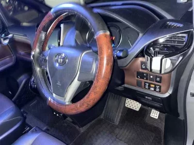 Toyota ESQUIRE