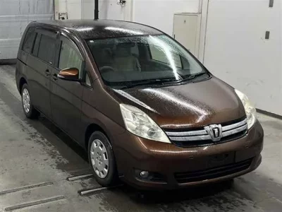 Toyota ISIS