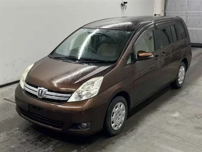 Toyota ISIS