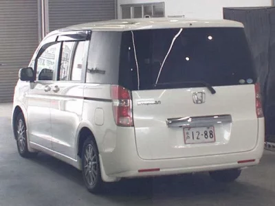 Honda STEP WAGON
