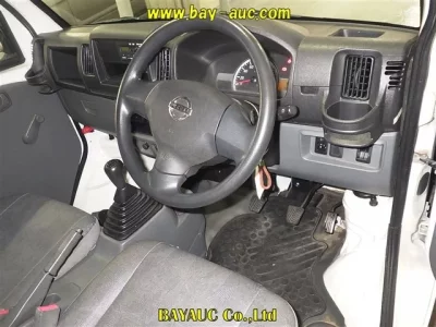Nissan CLIPPER TRUCK