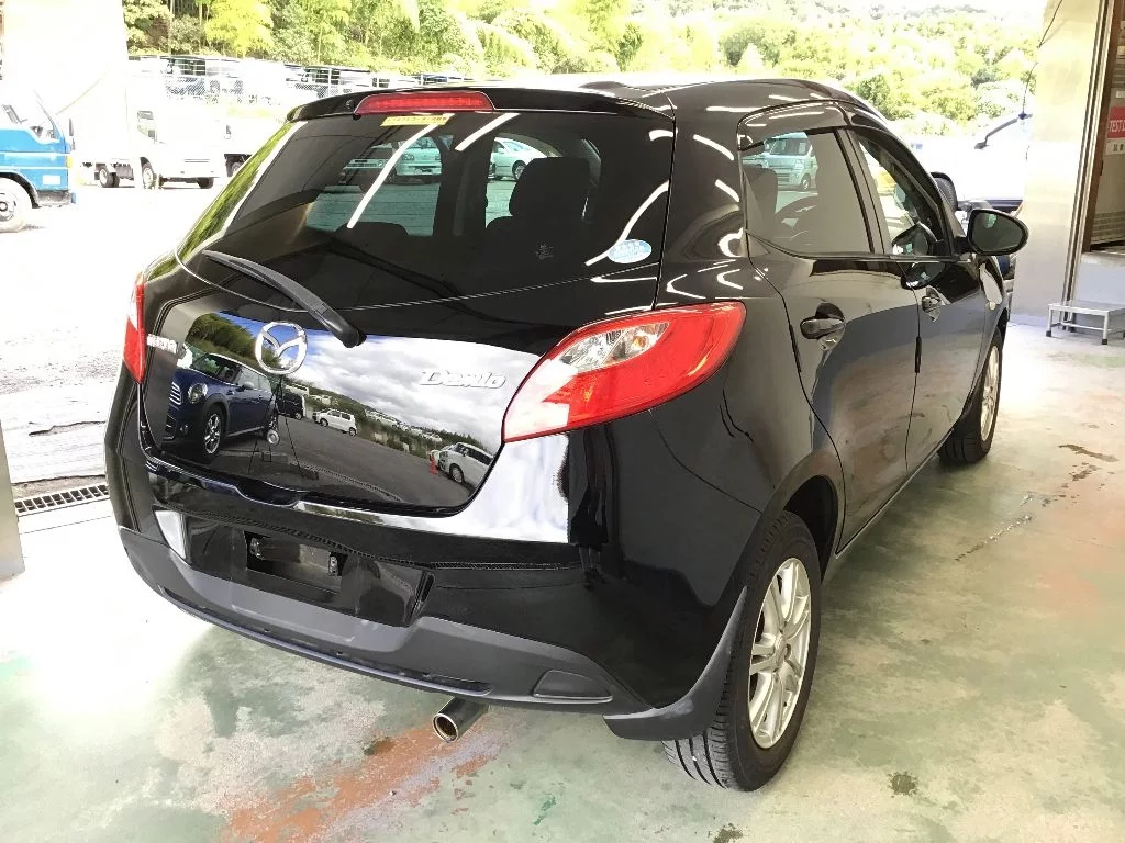 Mazda DEMIO