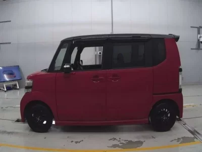Honda N BOX PLUS