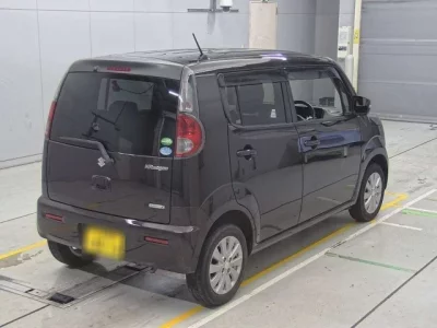 Suzuki MRWAGON