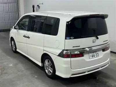Honda STEP WAGON