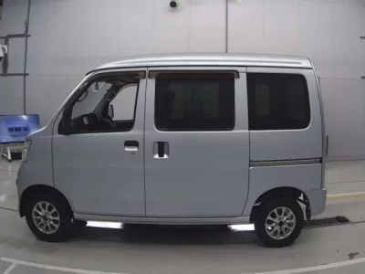 Toyota PIXIS VAN