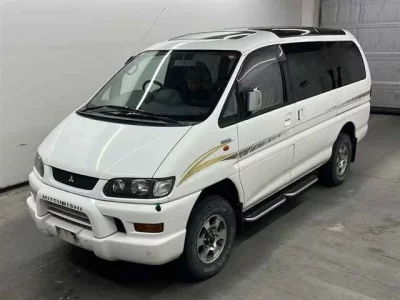 Mitsubishi DELICA