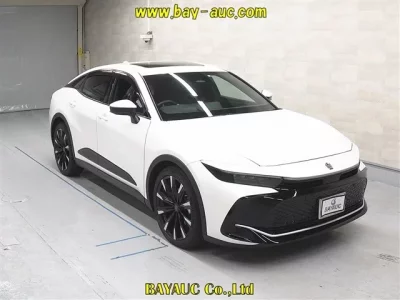 Toyota CROWN CROSSOVER