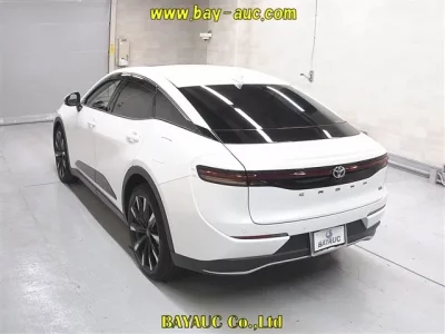 Toyota CROWN CROSSOVER
