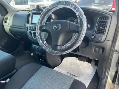 Mazda TRIBUTE