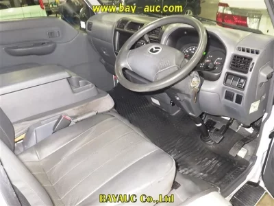 Mazda BONGO VAN
