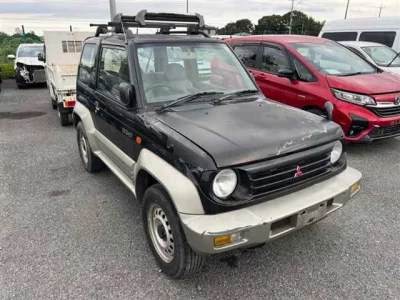 Mitsubishi PAJERO JR