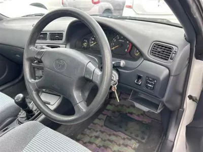 Toyota COROLLA LEVIN