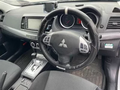 Mitsubishi GALANT FORTIS