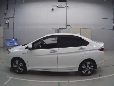 Honda GRACE