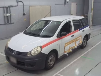 Nissan AD