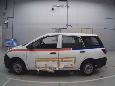 Nissan AD
