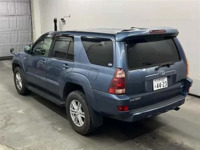Toyota HILUX SURF