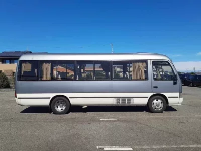 Toyota COASTER