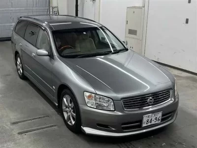 Nissan STAGEA