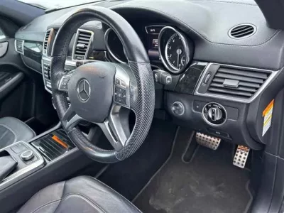 Mercedes-Benz ML CLASS