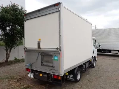 Nissan ATLAS