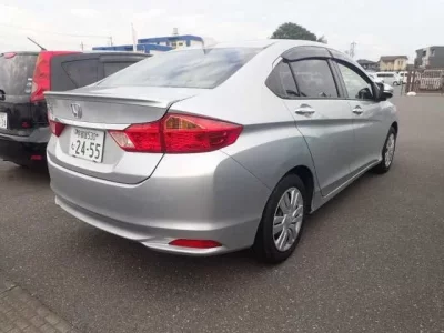 Honda GRACE