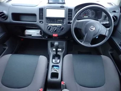 Nissan AD