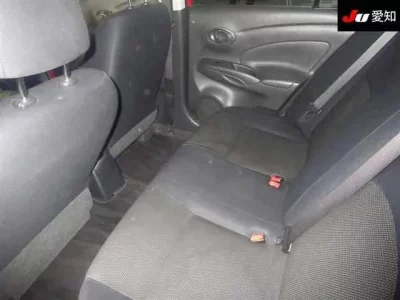 Nissan TIIDA LATIO