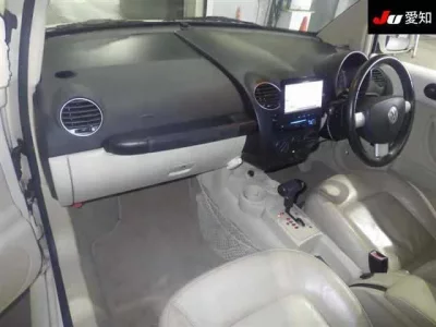 Volkswagen NEW BEETLE