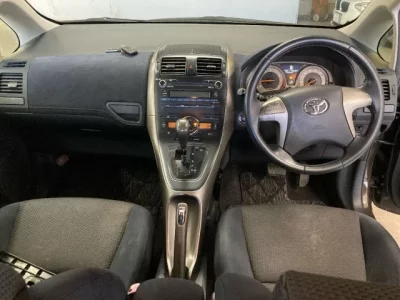 Toyota BLADE