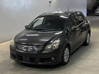 Toyota BLADE