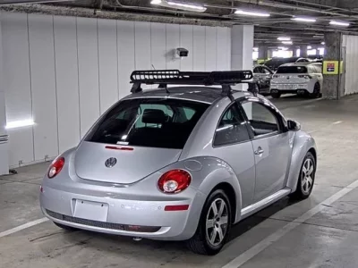 Volkswagen NEW BEETLE