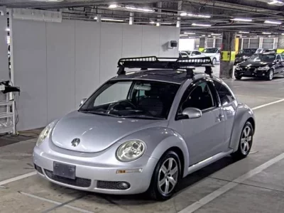 Volkswagen NEW BEETLE