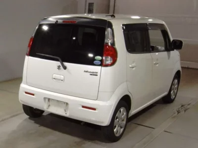 Suzuki MRWAGON